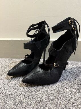 Privileged Black Strappy Heels – Mary Jane Style – Size 8.5